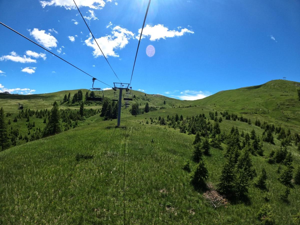 Le Chaberton, Renove En 2021, Pied Des Pistes Et Spa 蒙热内夫尔 外观 照片