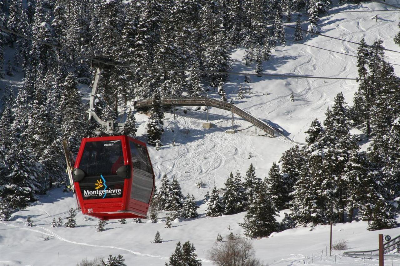 Le Chaberton, Renove En 2021, Pied Des Pistes Et Spa 蒙热内夫尔 外观 照片
